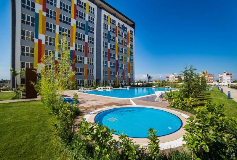 Selin'S Apartment With Pool View Анталья Экстерьер фото